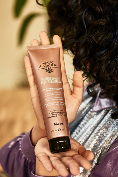 Crema Curly Antifrizz para cabellos rizados y rebeldes 150ml