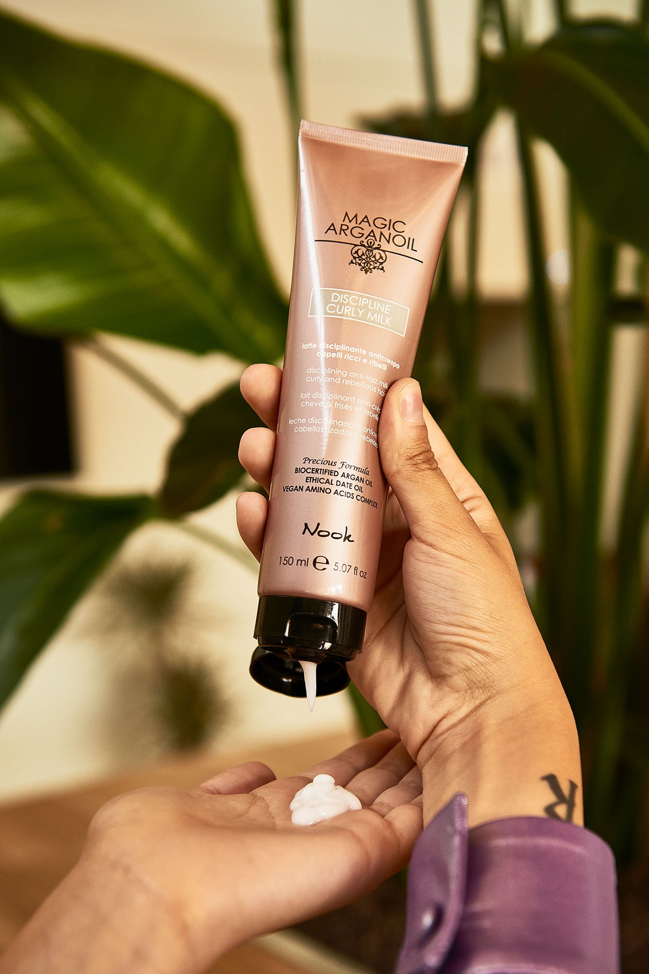 Crema Curly Antifrizz para cabellos rizados y rebeldes 150ml