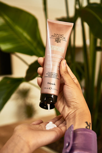 Crema Curly Antifrizz para cabellos rizados y rebeldes 150ml